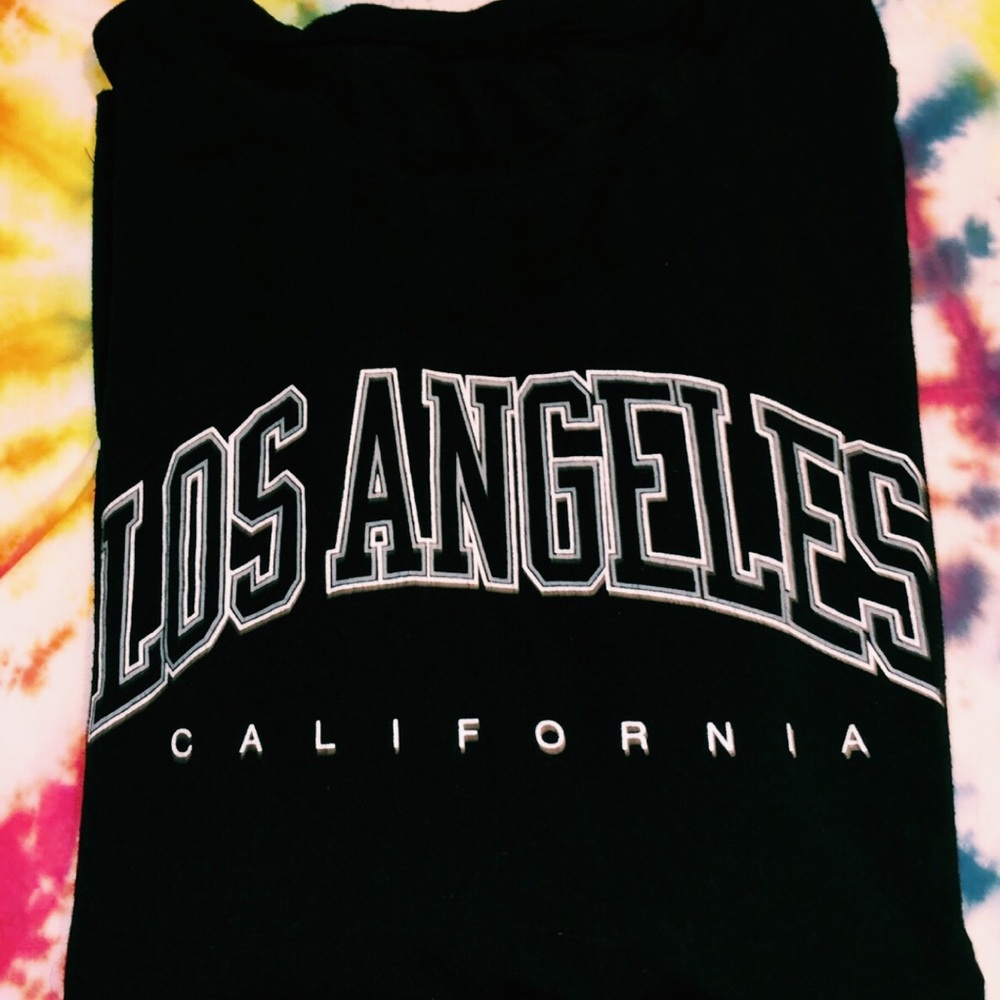 TRADED‼️Los Angeles Tee!